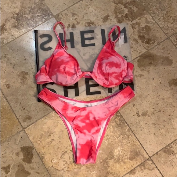 SHEIN Other - SHEIN Tie Dye Underwire High Cut Bikini Swimsuit
